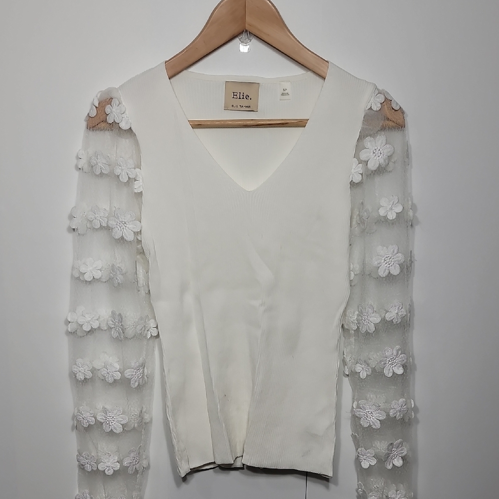 Elie Tahari White Floral Sleeve Women's Top